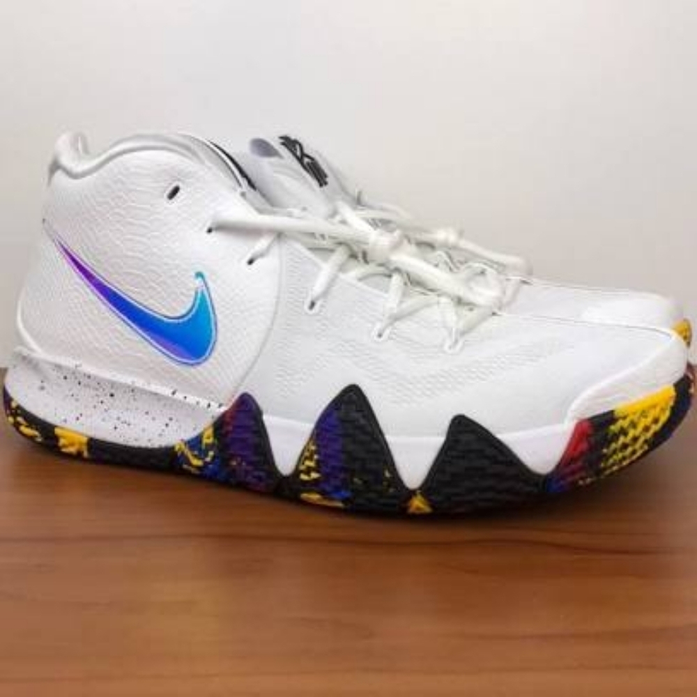 COPY - Kyrie 4 mens "NCAA"